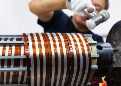 Knowing where and when to tap is what sets WR Transformers apart from other companies