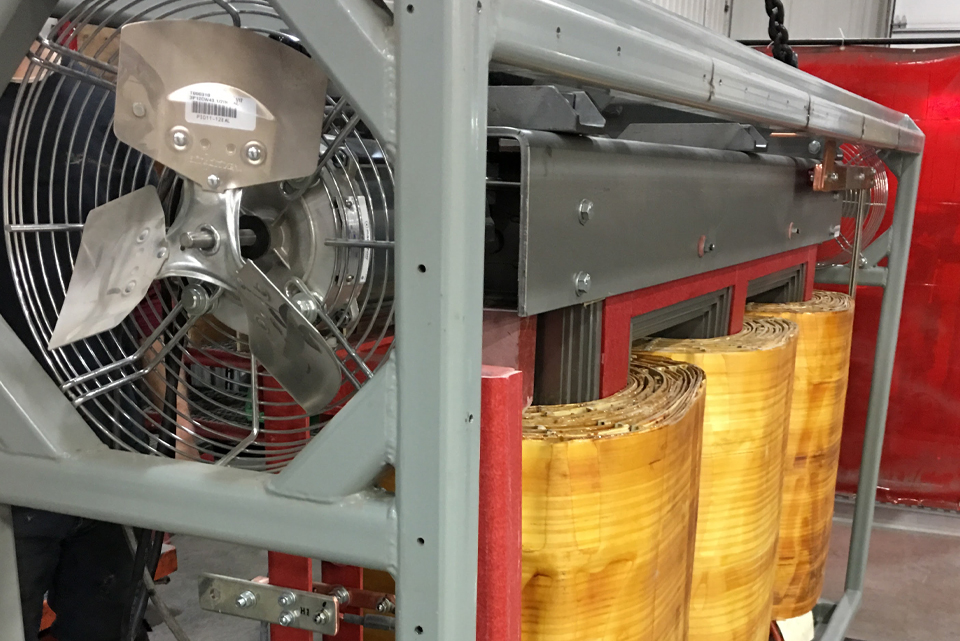 Data Center Dry type transformers with switchgear