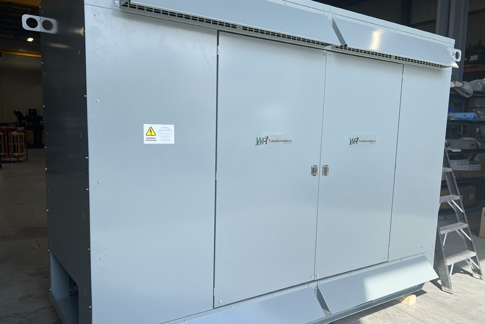 Data Center Dry type transformers with switchgear